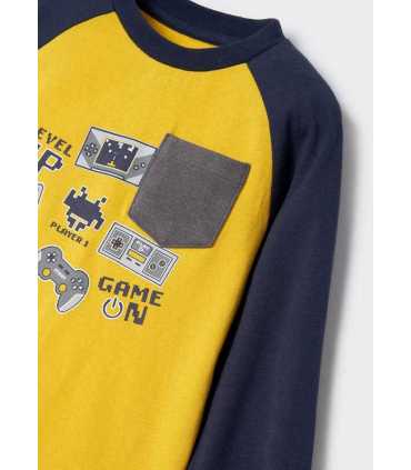 PIJAMA GLOWS IN THE DARK