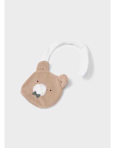 PELELE PUNTO Y BABERO