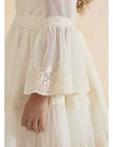 VESTIDO TUL BORDADO PUNTILLAS