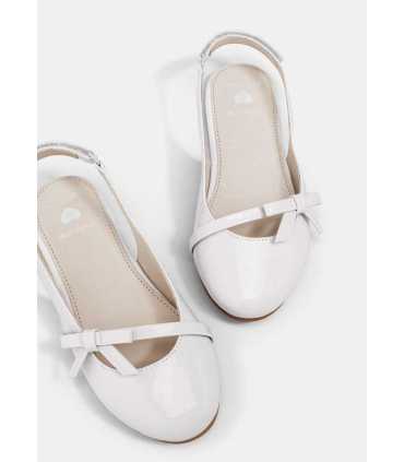 BAILARINA DESTALONADA