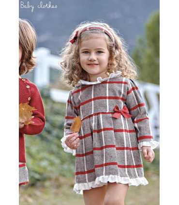 VESTIDO ENTERIZO TELA CUADROS VOLANTE