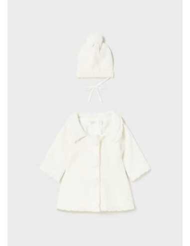 ABRIGO TRICOT Y GORRO