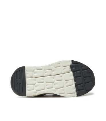 Deportiva suela gruesa niña