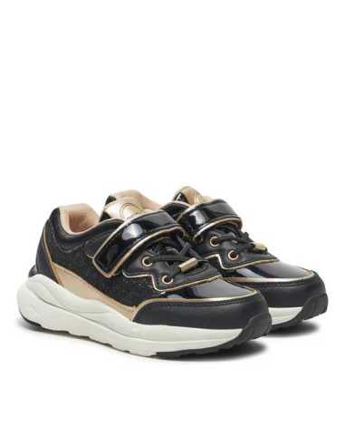 Deportiva suela gruesa niña