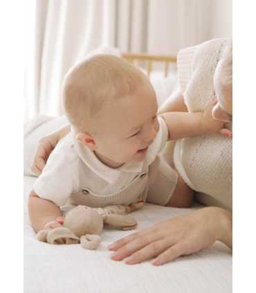 Conjunto peto tricot y camiseta recién nacido