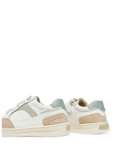 Deportiva vestir piel niño