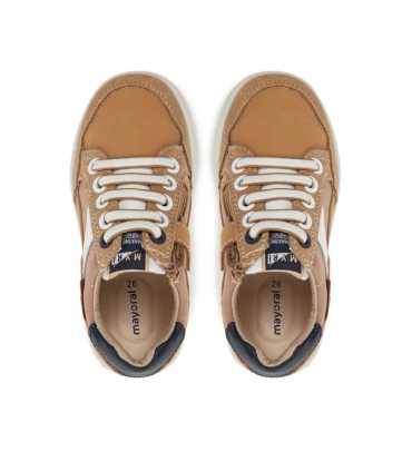 Deportiva vestir piel niño