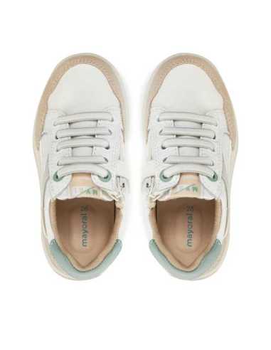 Deportiva vestir piel niño