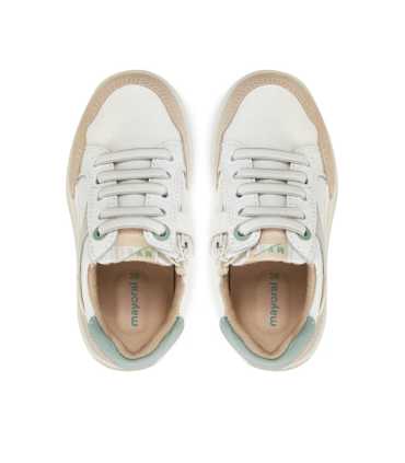 Deportiva vestir piel niño