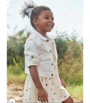 Cazadora sarga niña