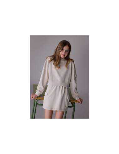 Conjunto falda cargo y sudadera chica