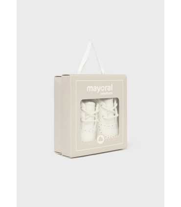 Zapato calado recién nacido