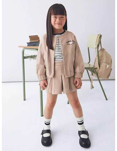 Cazadora punto bordado niña