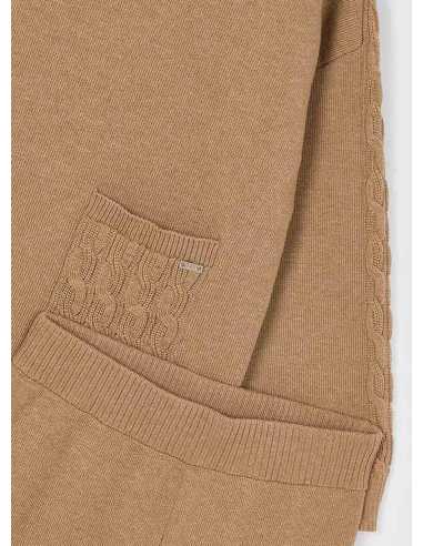 Conjunto pantalón y jersey niña