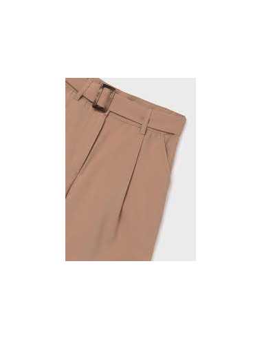 Pantalón corto con cinturón chica