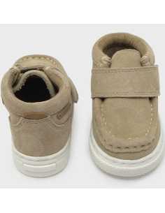 Botín pespuntes serraje bebé 2