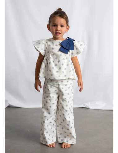 Conjunto pantalón largo y top estampado niña