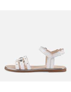 SANDALIA PIEL TACHAS 2